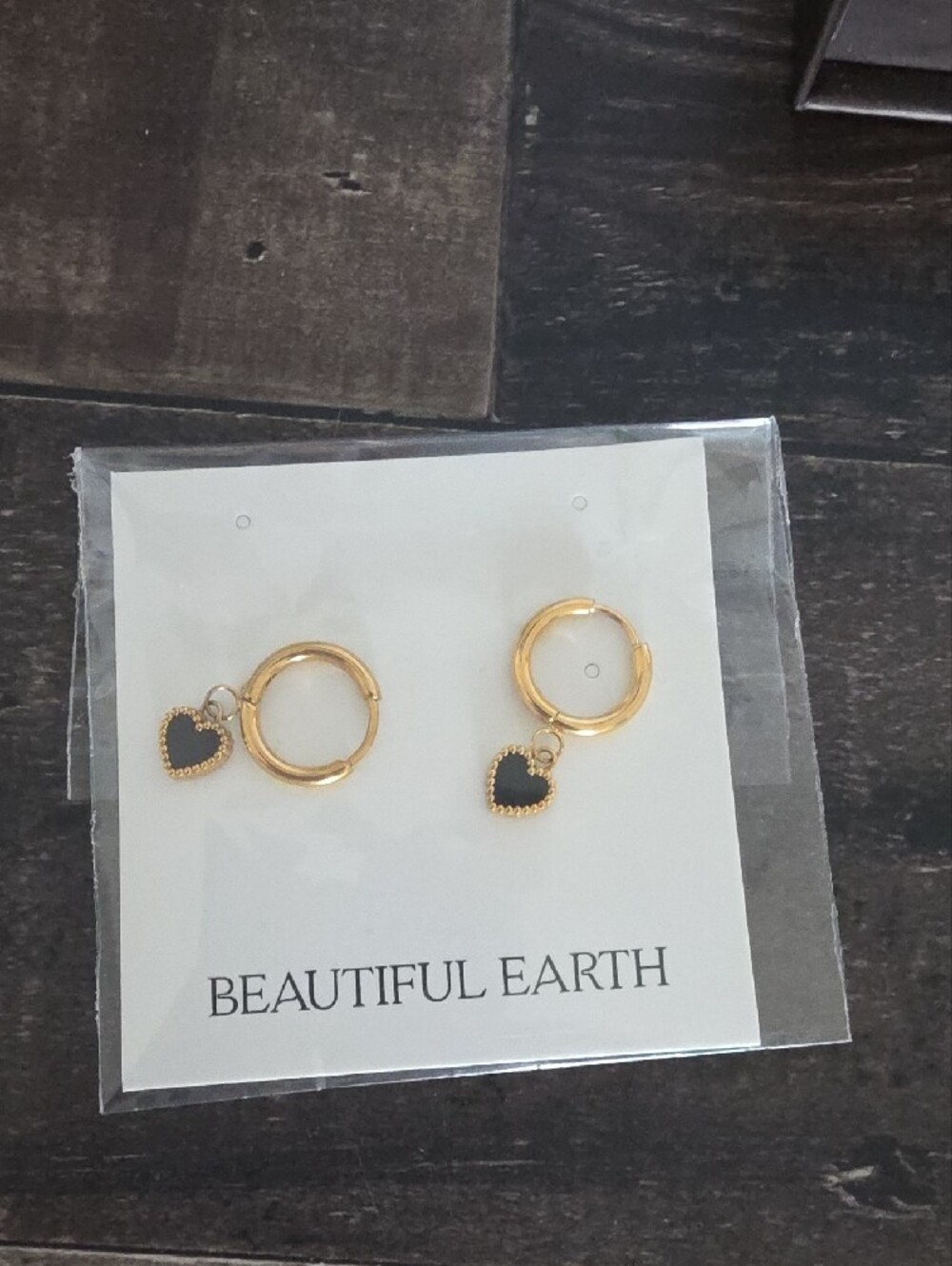 Tainted Hearts' Hoop Earrings - Beautiful Earth